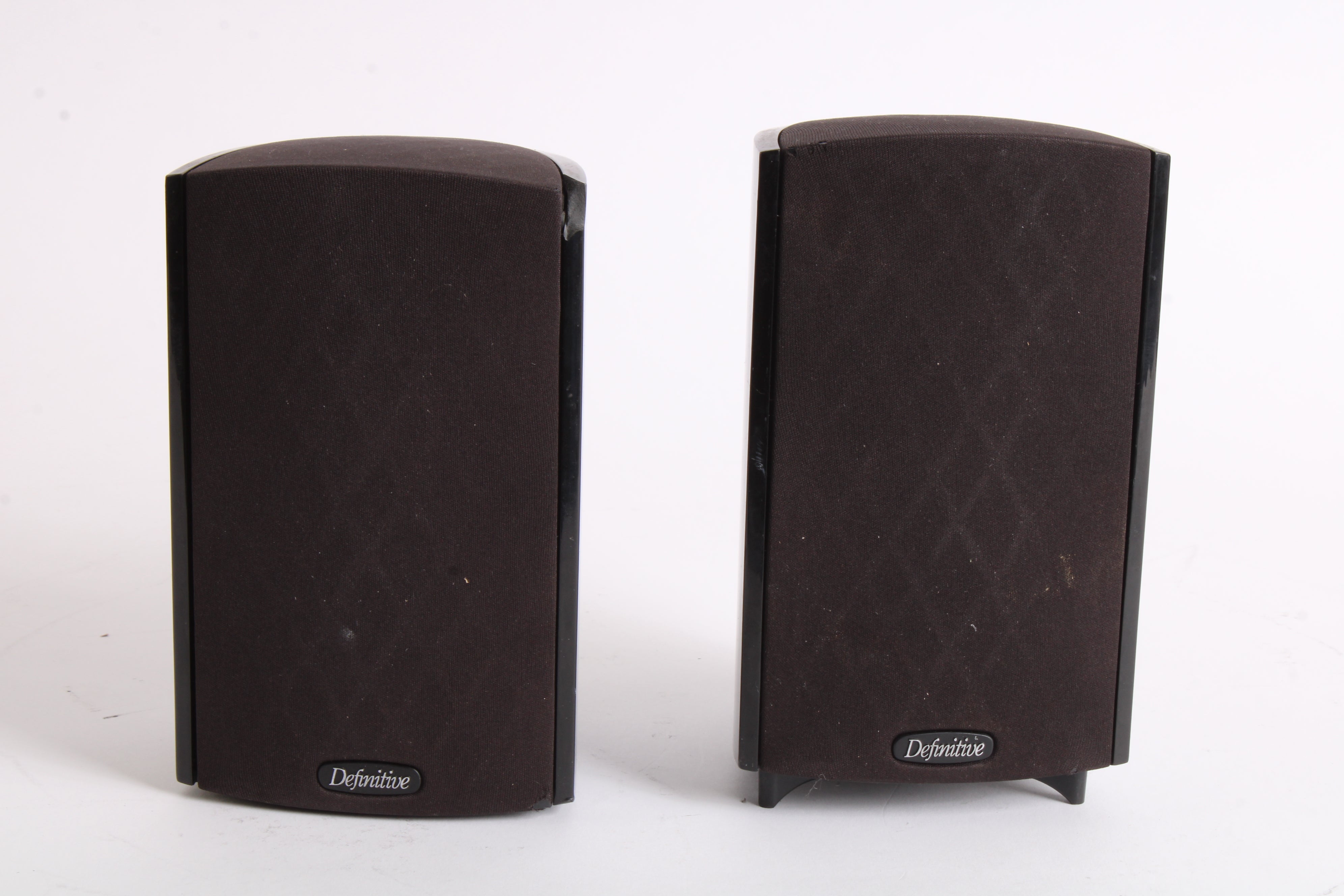 Definitive technology promonitor 800 speakers good pair