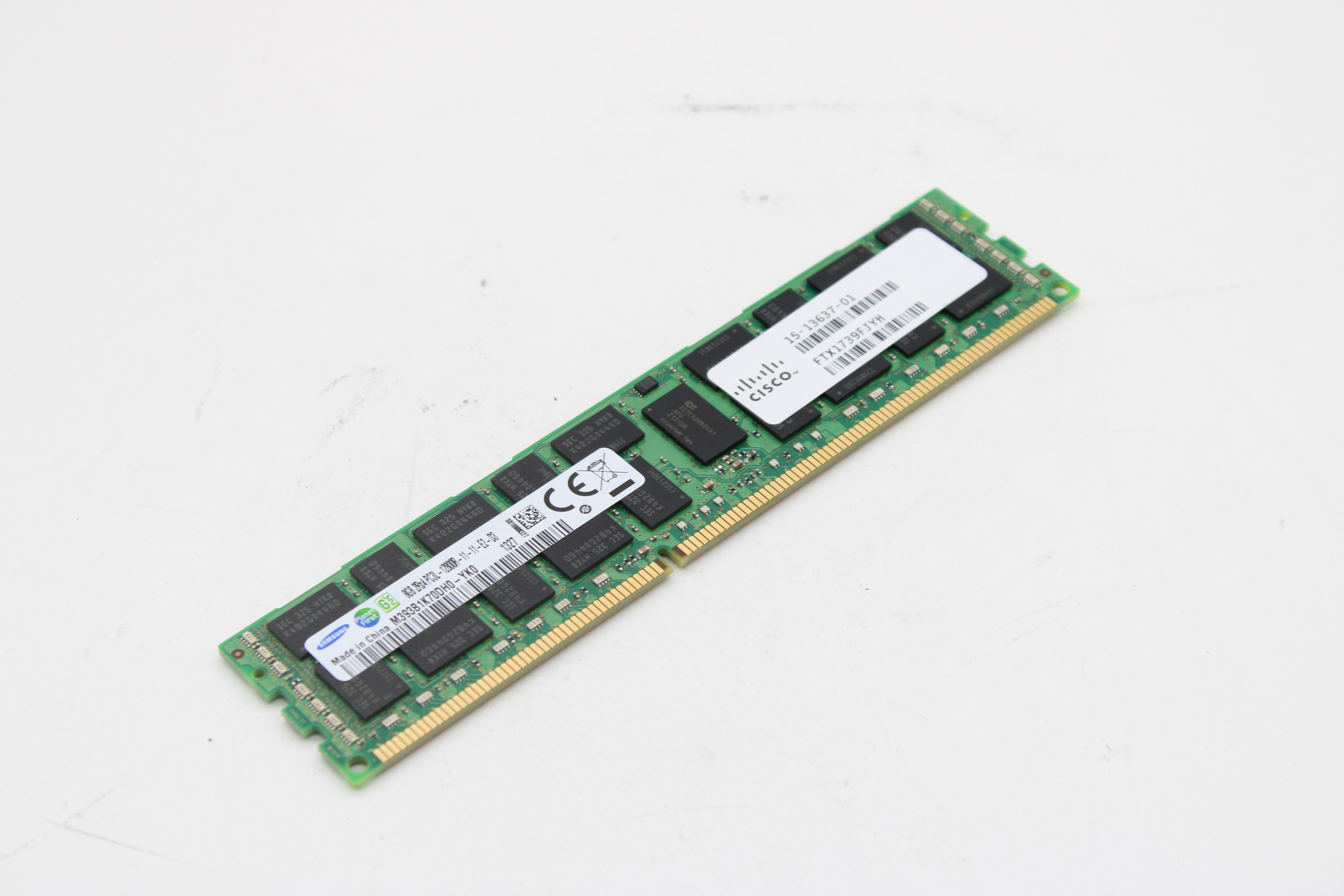 Samsung 8GB 2Rx4 PC3L-12800R-11-11-E2-D3 M393B1K70DH0-YK0 Memory