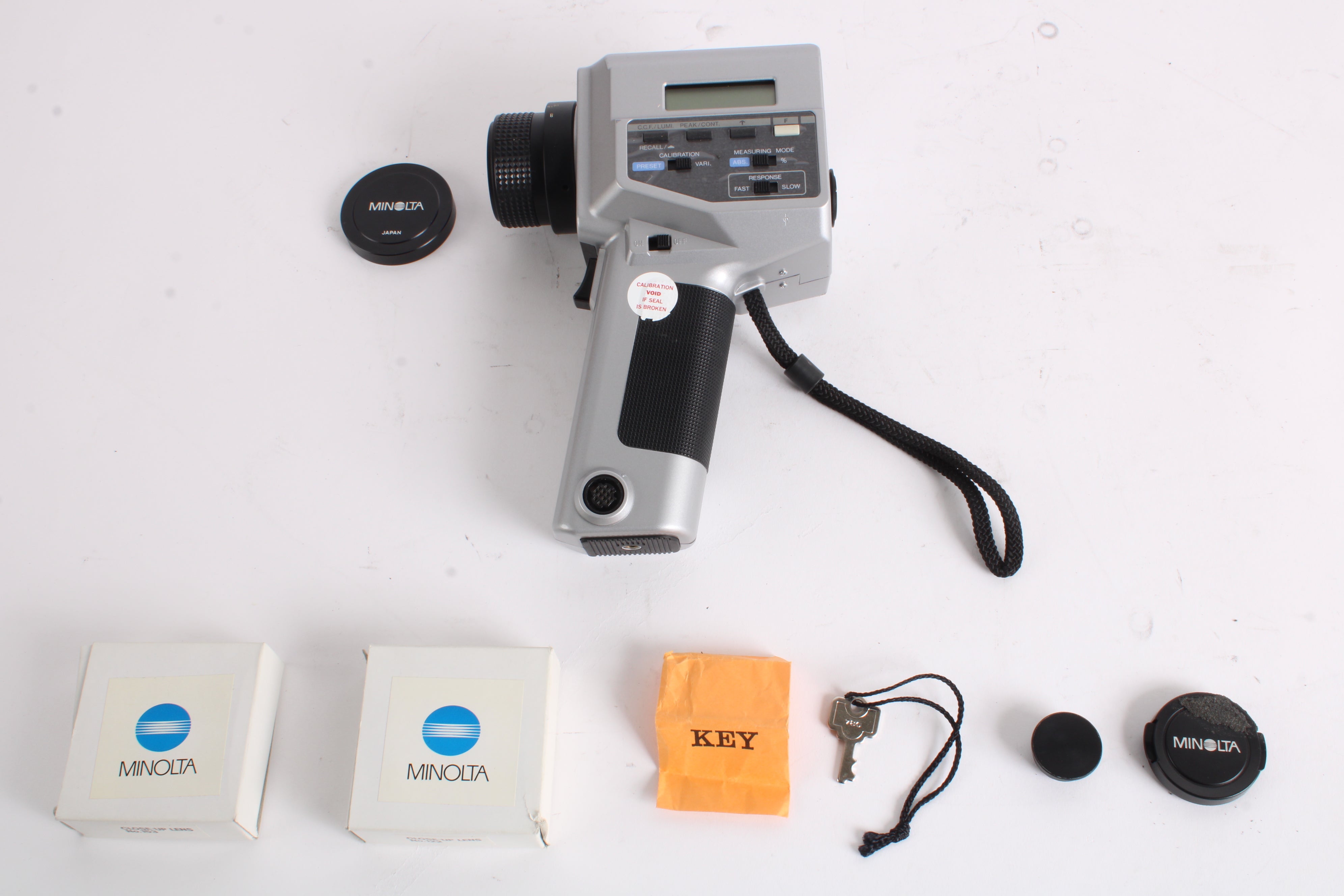 Konica Minolta LS-100 Precision Luminance Meter With Close Up Lens 153