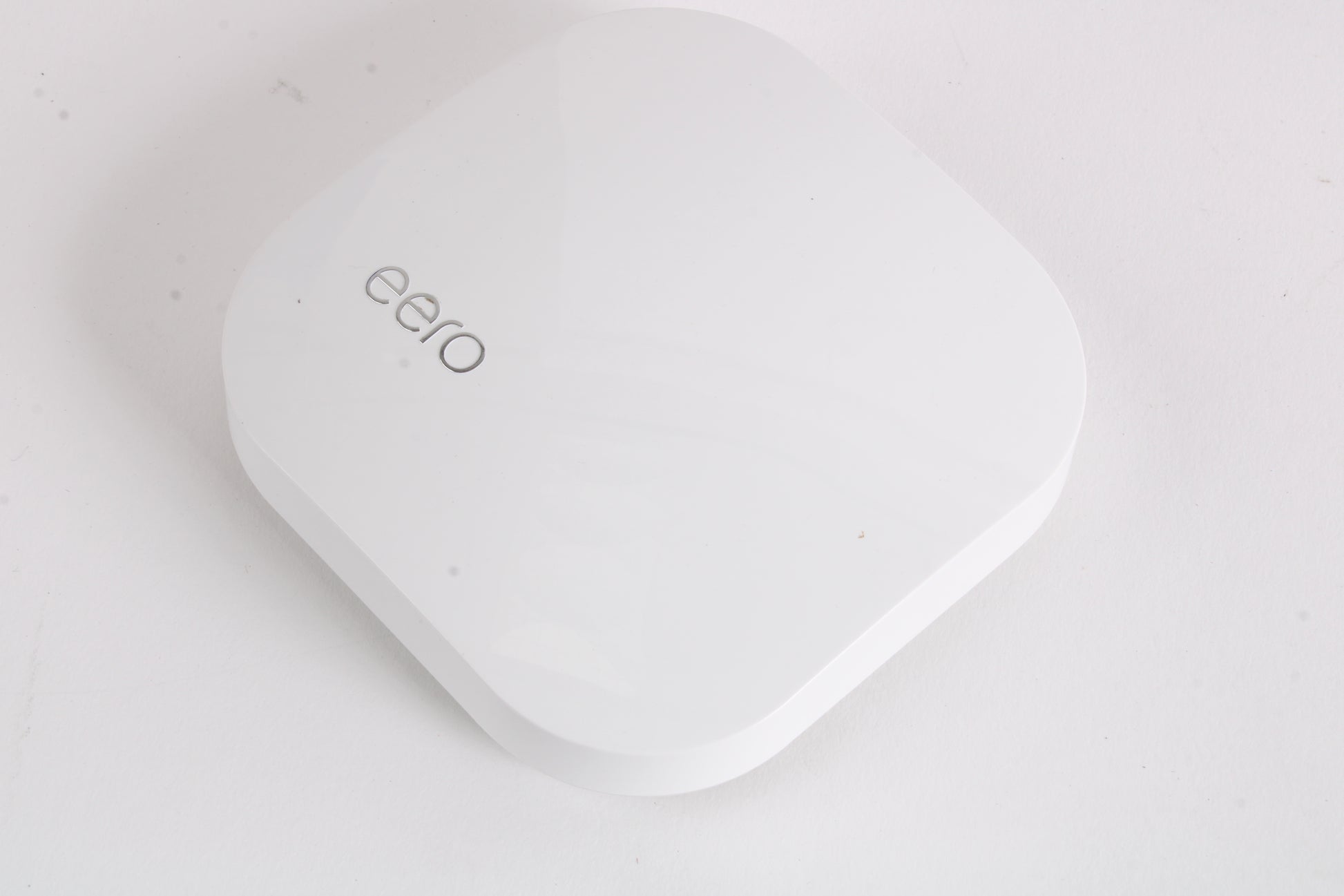 Eero B010001 Pro 2nd Generation AC Tri-Band Mesh Router With Power Sup ...