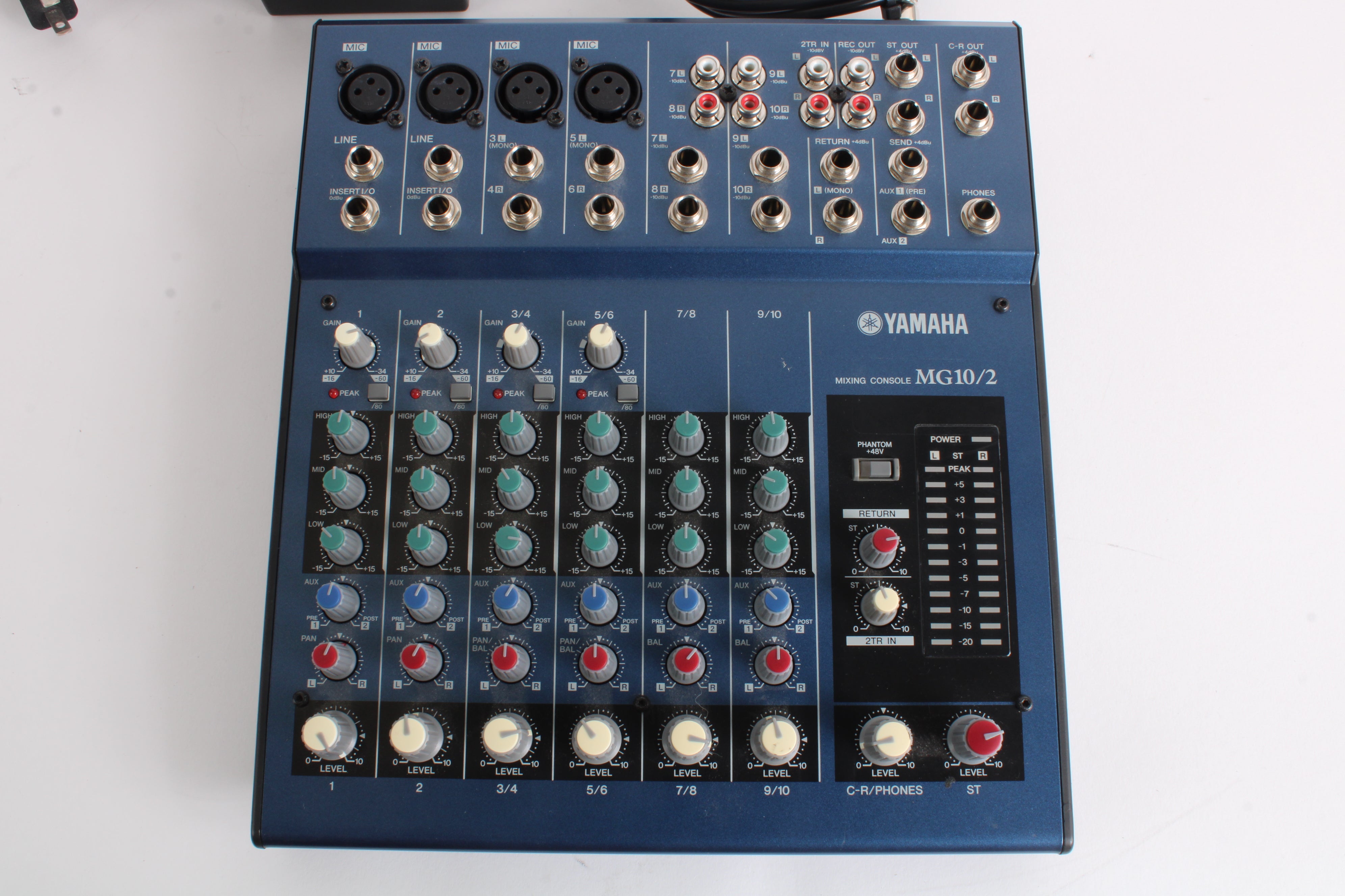 Yamaha MG10/2 10 Channel Stereo Mixing Console Mixer With Power