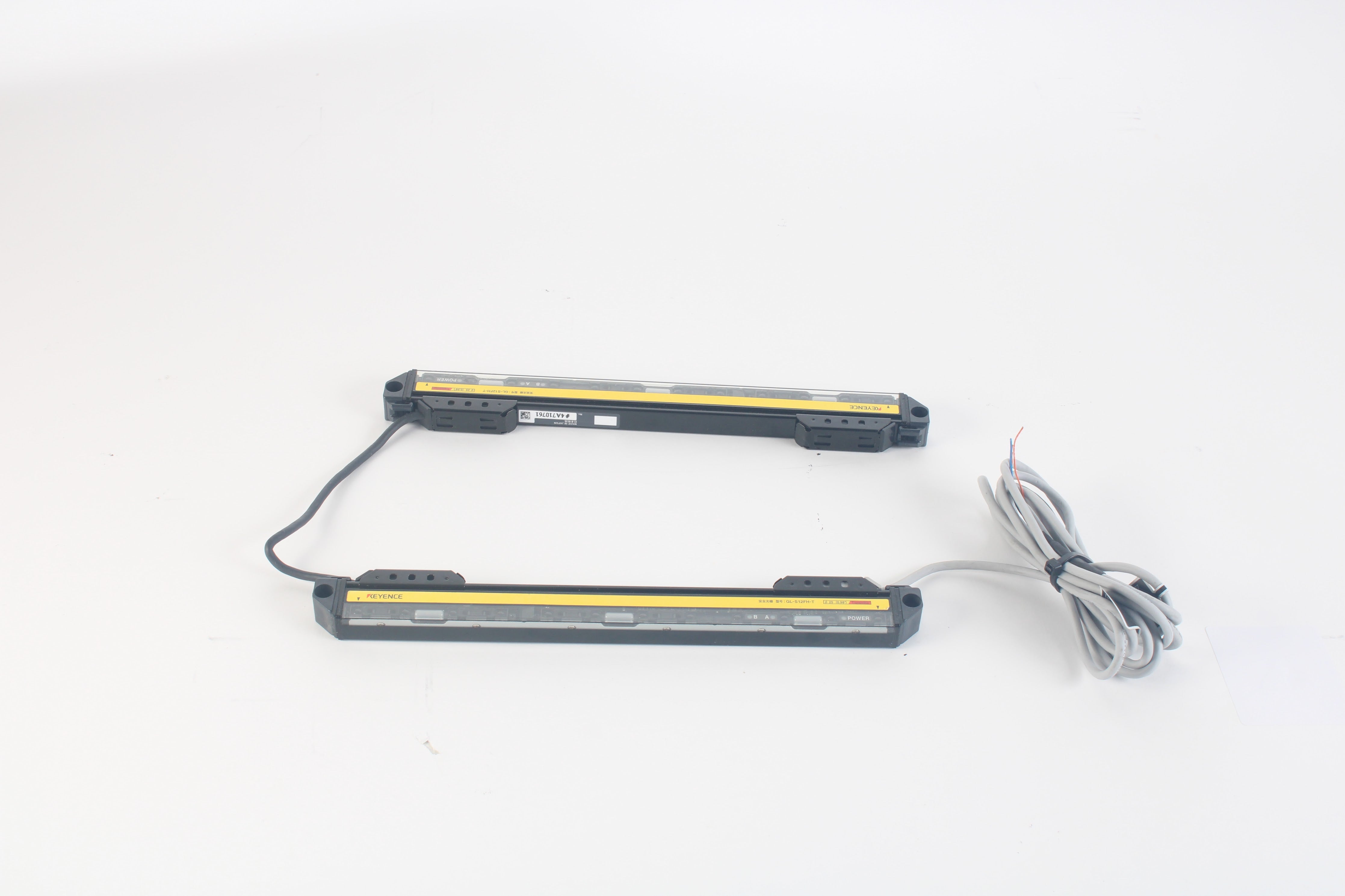 Keyence GL-S12FH-T Light Curtain (Pair) / Flat Type / Infrared LED - Cut  Cable