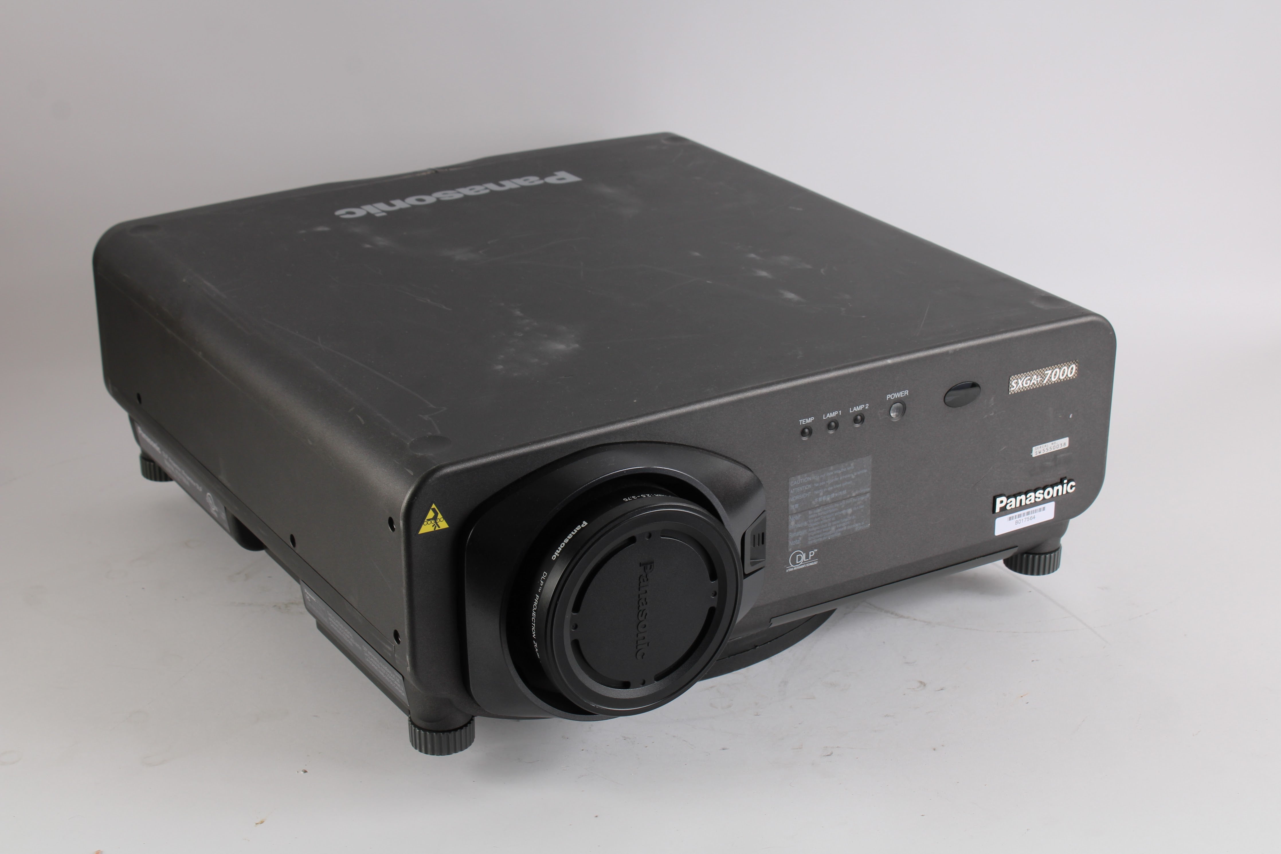 Panasonic PT-D7700U-K DLP Dual Lamp SXGA+ Large Venue Projector W/ New Lamp