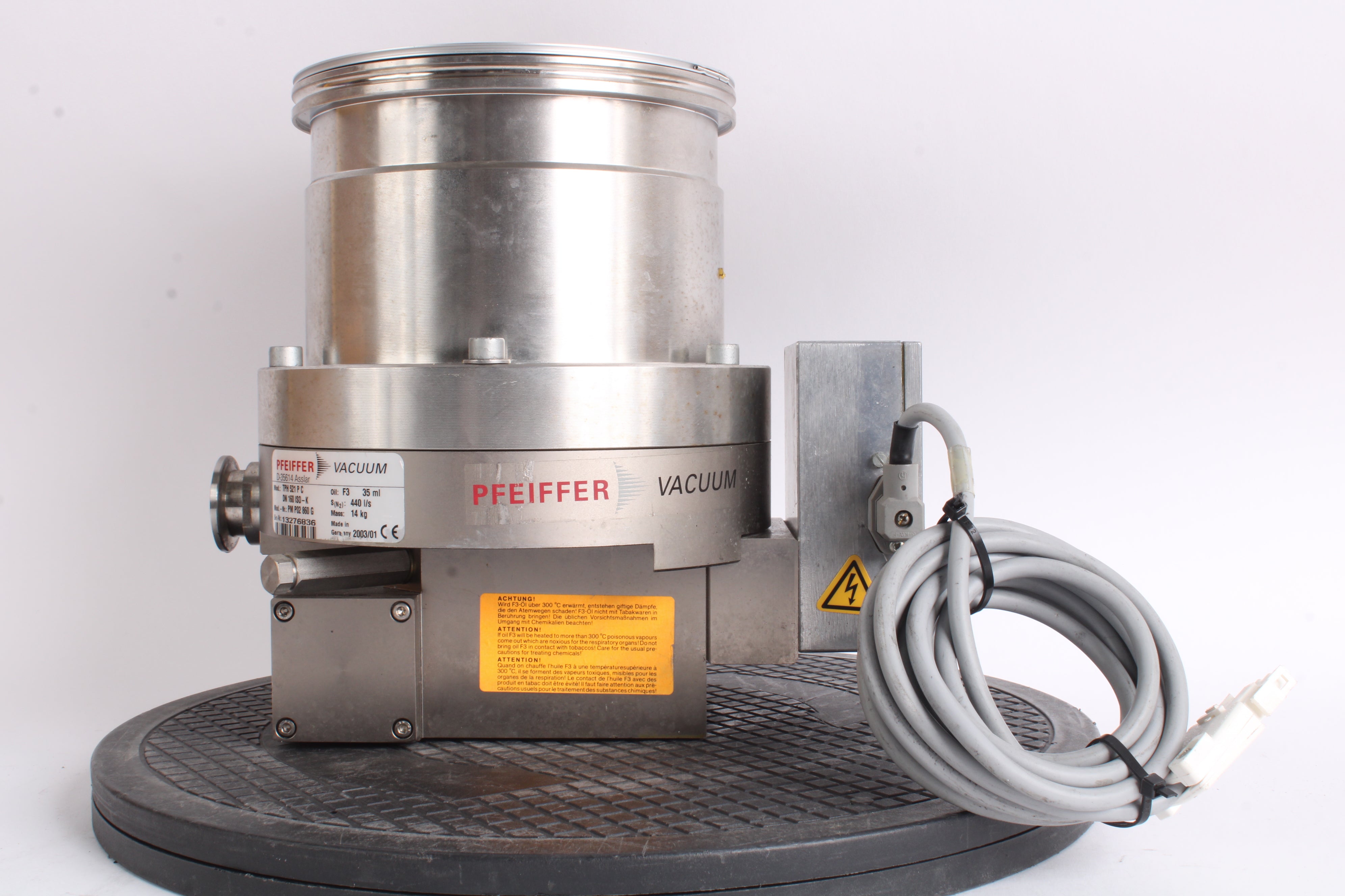 Pfeiffer D-35614 Asslar Type TPH 521 Vacuum Pump