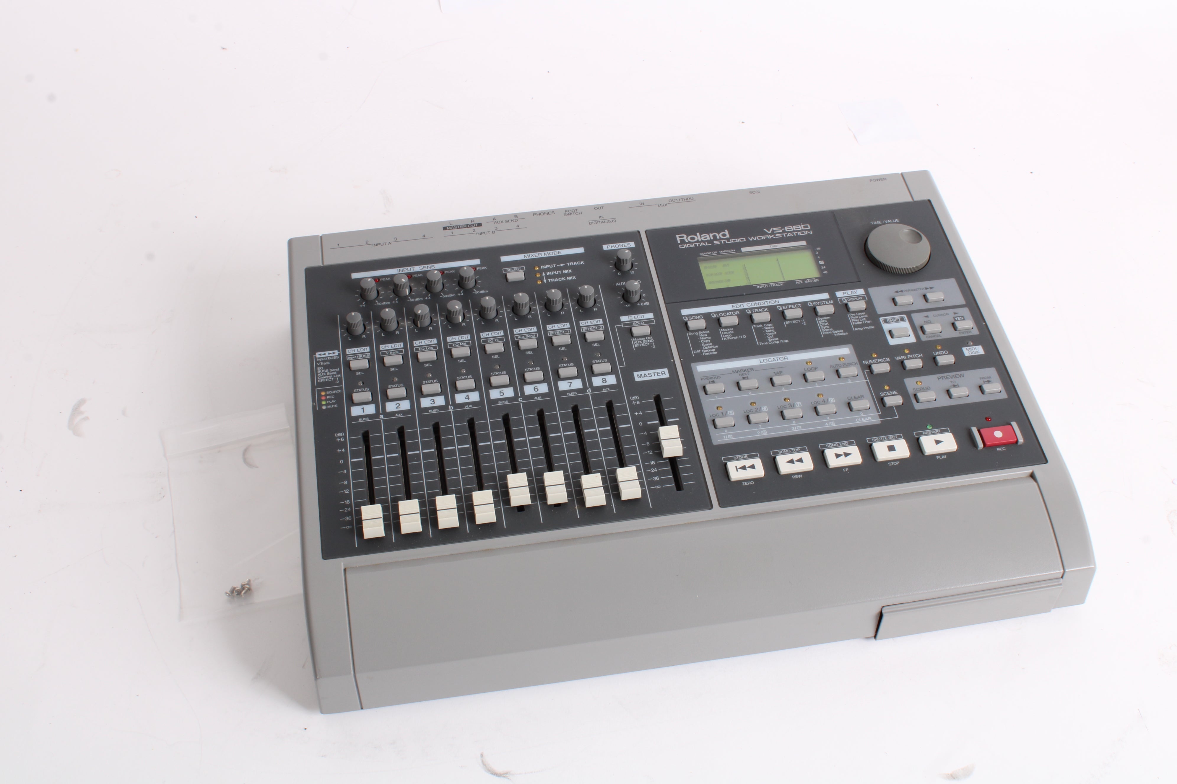 Roland VS-880 Digital Studio Workstation